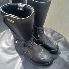 Akito Viper Motorcycling Boots