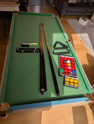 Hy-pro snooker table 152cm x 76cm