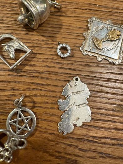 Joblot of vintage sterling silver charms
