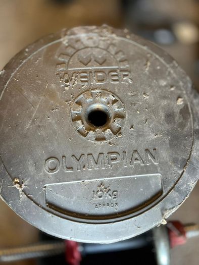 weight bench