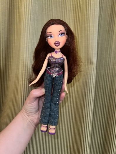 Bratz Hollywood Style Dana doll