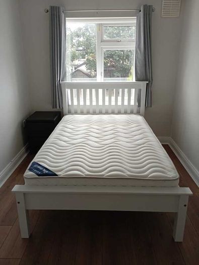 Bed frame and mattress - Monaco White