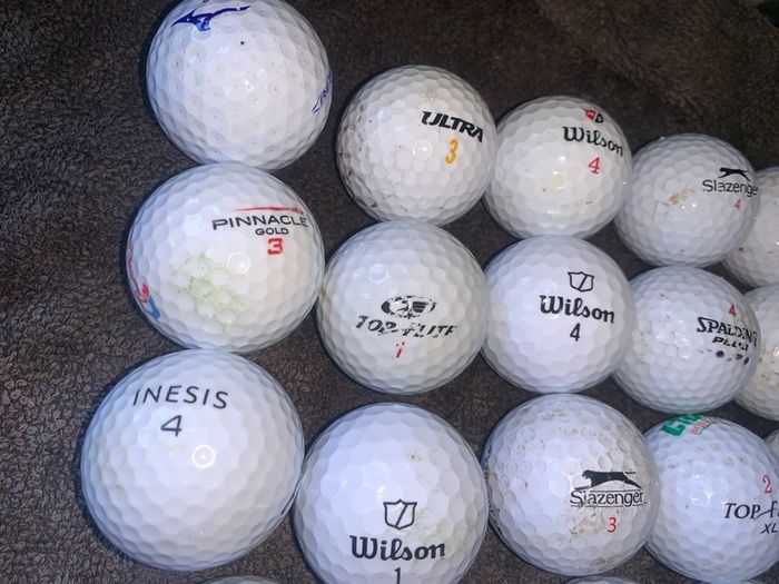 20 Mixed White golf balls