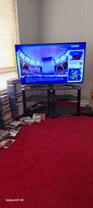 Lg 49" / 50" Smart TV Ultra HD 4k with Active HDR. Stand Inc.