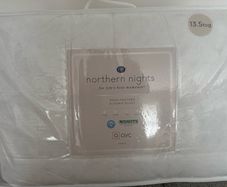 Duck Down kingsize duvet BNWT