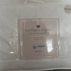 Duck Down kingsize duvet BNWT