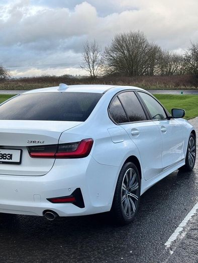 BMW 3-Series 2019