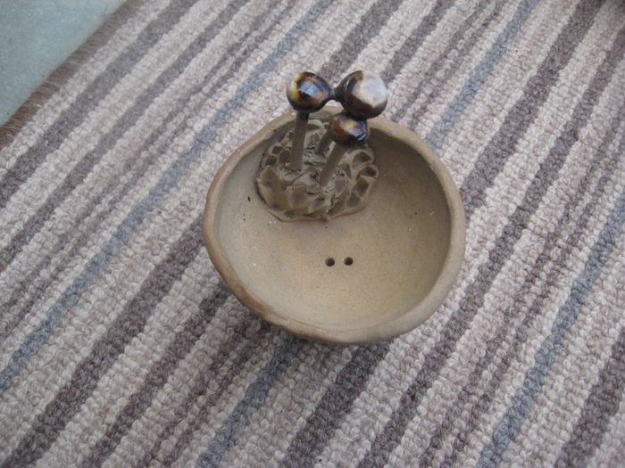 Incense Burner/Hedgehog Pot Pourri Holder