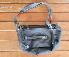 Vintage 1970s Swiss Army Military Issued Utility Shoulder bag Gas Mask Bag Collectable Militaria
