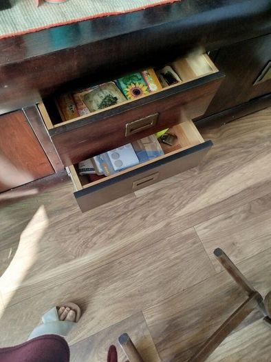 sideboard