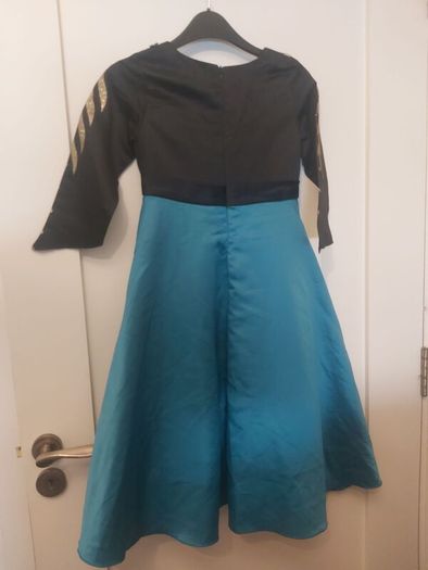 Anna's  Frozen II dress