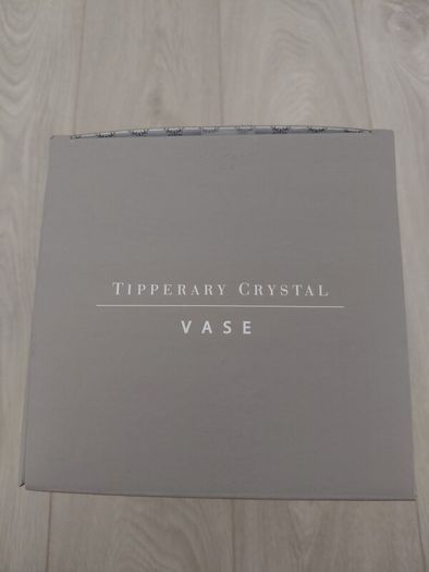 Tipperary Crystal Serenity Flower Vase