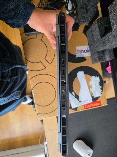 Lenovo Loq 15irx10 15.6 Fhd 144hz | I5-13450hx | Rtx 5060 8gb | 16gb Ddr5 | 512gb Nvme | Excellent Condition