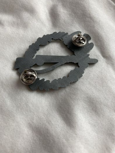 WW2 memorabilia - German Infantry Assault Badge