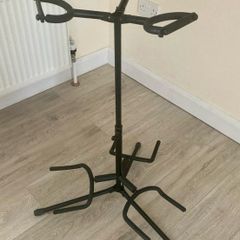 Triple Guitar Stand
