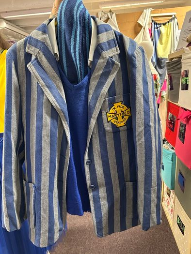 SEARCHING FOR Vintage Maryfield Blazer