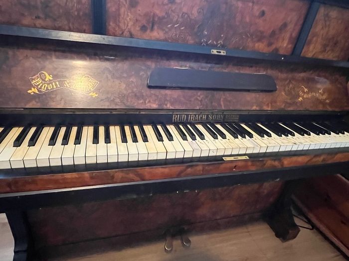 Rud.Ibach sohn piano