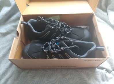 Steel toe work boots