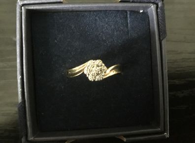 9Ct Gold Diamond Ring