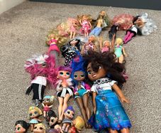 LOL and Barbie dolls