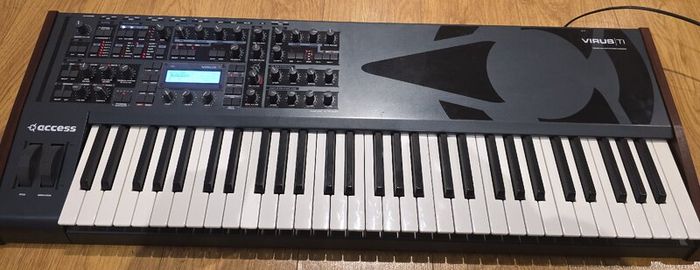 Access Virus TI Keyboard