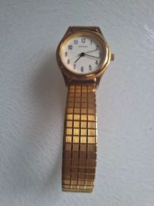Vintage Ladies Womens Gold Tone Expandable Strap Bracelet Sekonda Quartz Watch