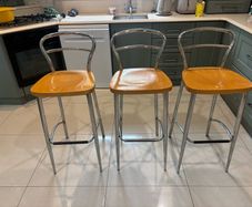 3 Barstools