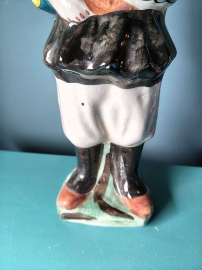 Vintage Ceramic figurine/vase