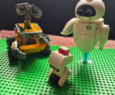 Lego Disney Wall-E and EVE 43279