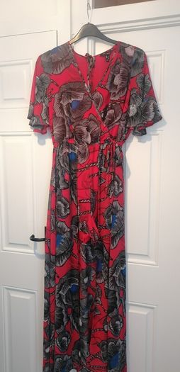 playsuit /dress lovely playsuit all in one dress elasticated waist worn once from new look size 14