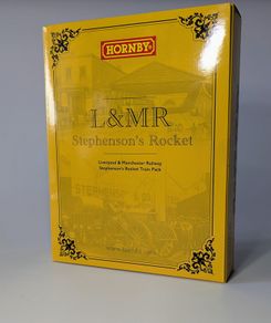 Hornby R30090 L&MR Stephenson's Rocket Train Pack, OO Gauge NEW