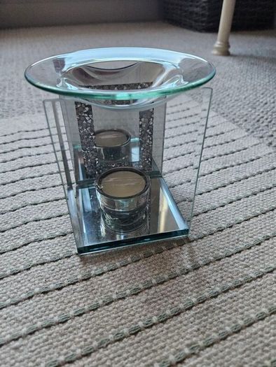 Newgrange gemstone oil burner