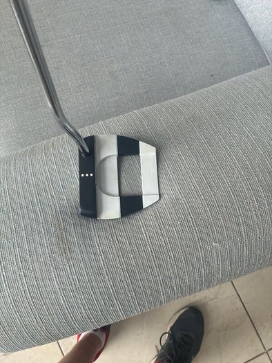 Odyssey left handed putter