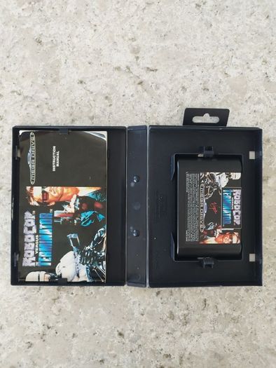 Terminator Versus RoboCop - Sega Megadrive