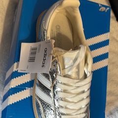 Silver sambas