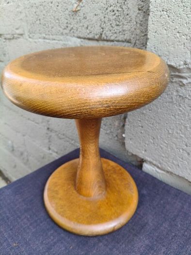 Vintage Wood Plinth
