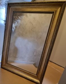 vintage style mirror
