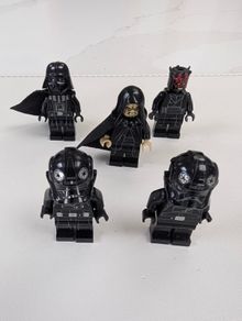100% lego minifigs bundle
