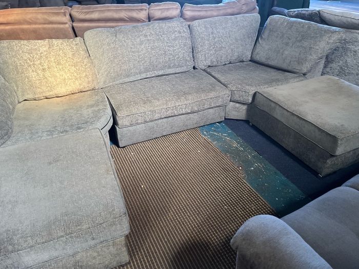 U-shaped sofa set