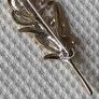 brooch Image 3
