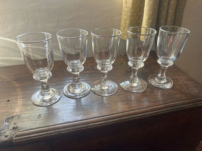 Jerpoint wine glasses