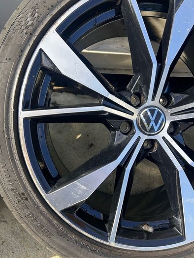 Genuine Volkswagen R-Line Misano 20" Alloy Wheels