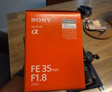 Sony FE 1.8 35mm