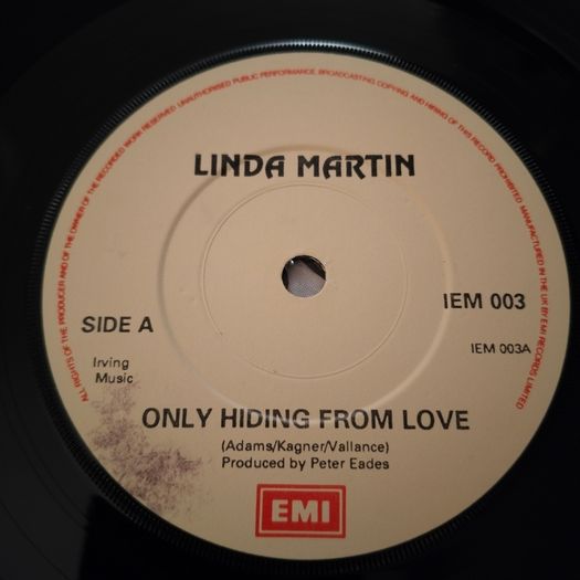 Linda Martin - Hiding From Love