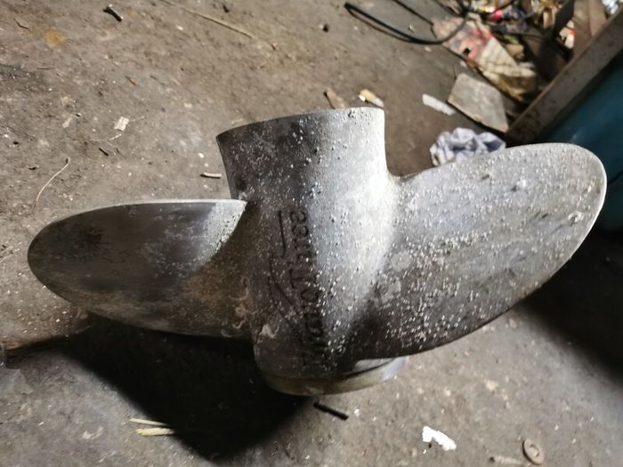 Mercruiser /Mercury marine duo props.