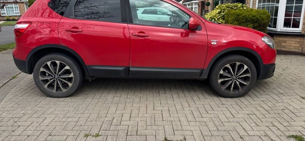 Nissan Qashqai 2013 manual