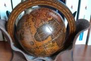 desk  pen globe
