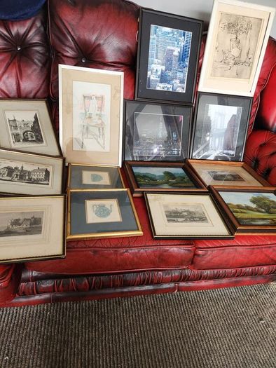 14 pictures with frames