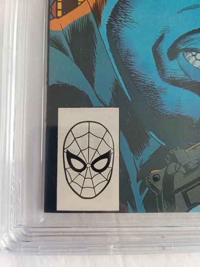 The Punisher Issue 30 CBCS / CGC 9.2 Signature Series Certified Graded Comic Framed  DC Marvel
