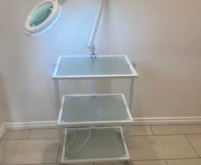 Beauty trolley and Lamp
